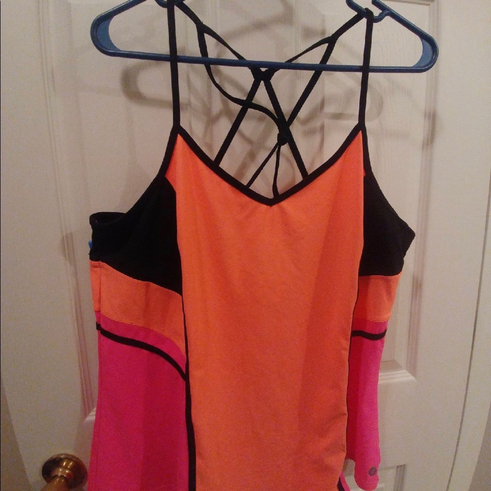 SOLD active workout top size 18/20